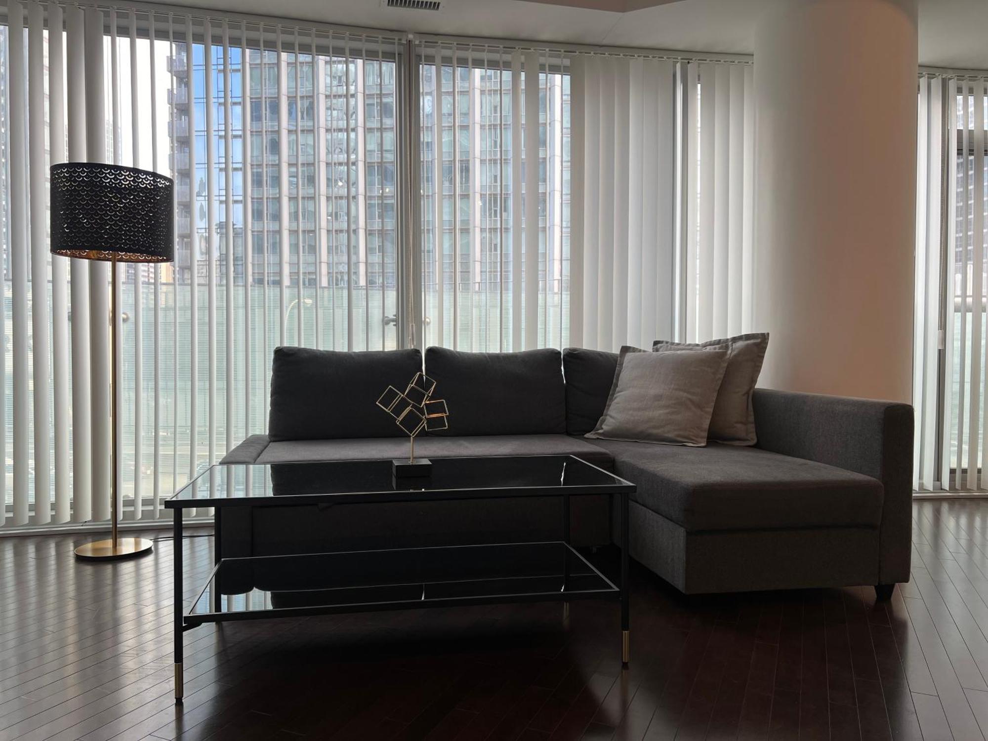 Grand Royal Suites Toronto Exterior foto